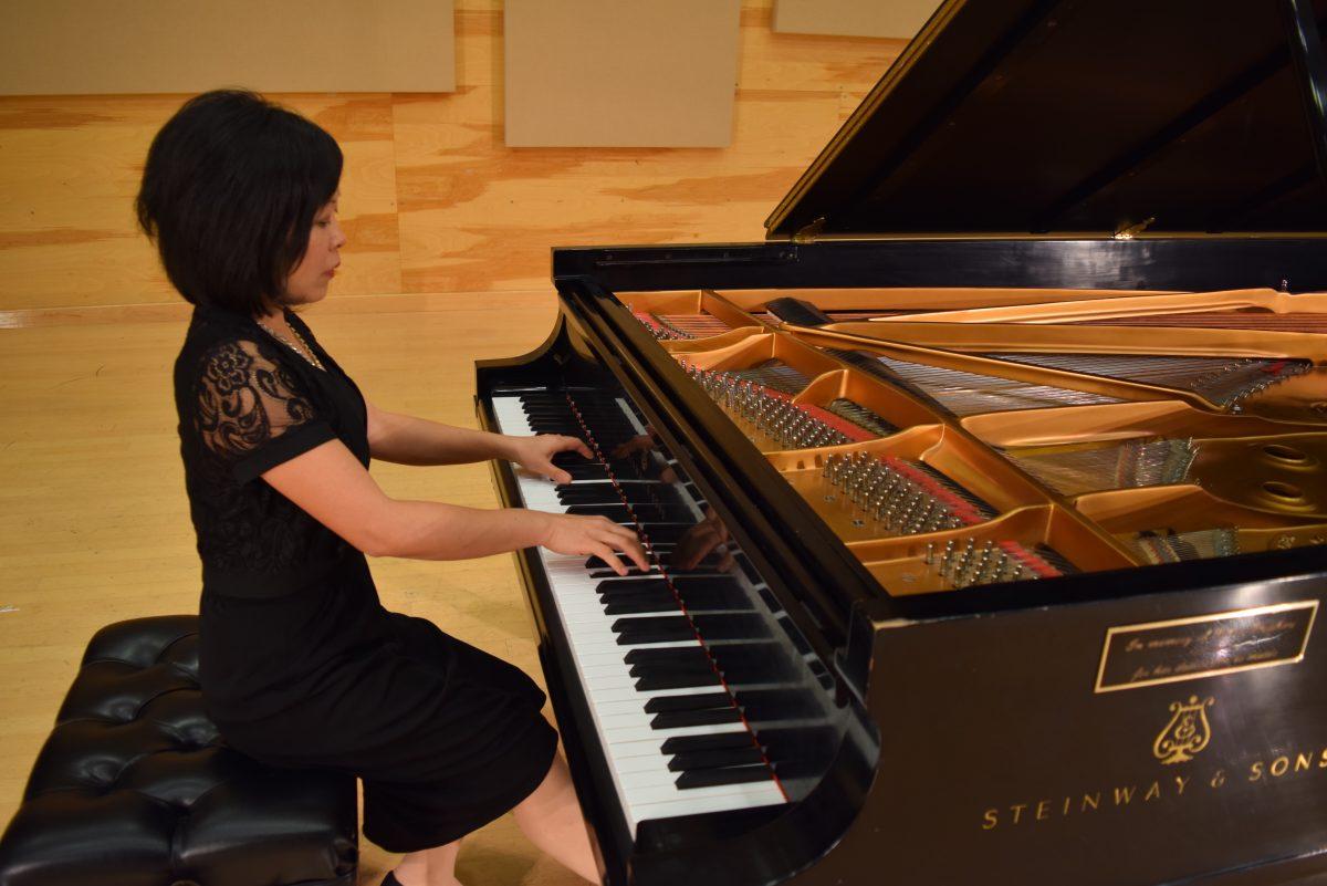 Dr. Sarah Chan plays a post-concert excerpt.&#160;(Grace Carillo/Signal)