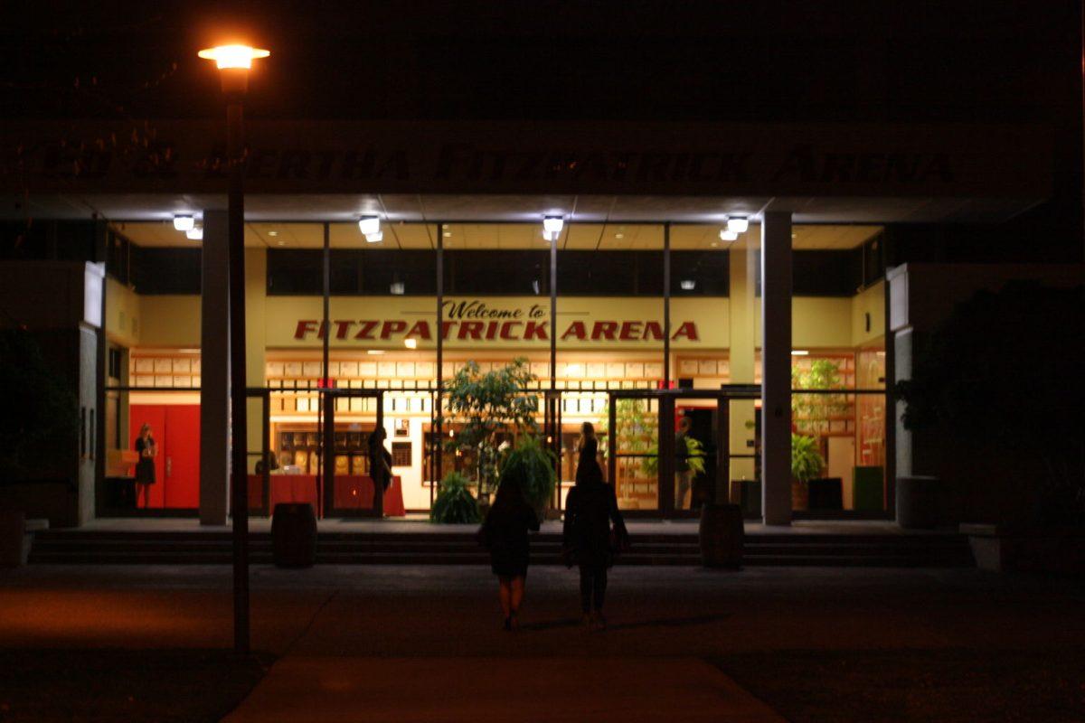 Attendees walking toward Fitzpatrick Arena to participate at Vines 2016 Thursday, March 10.&#160;