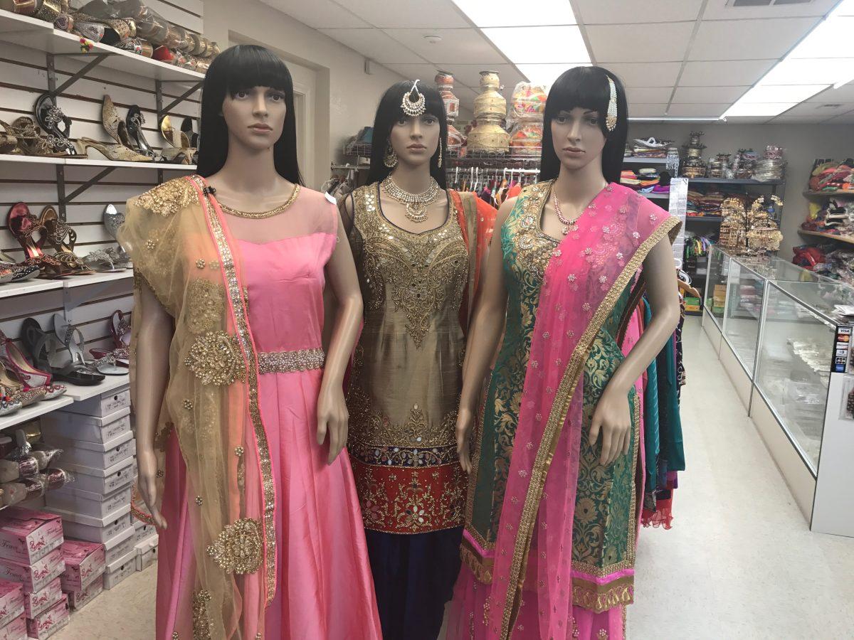 Mannequins with Indian attire at Paul's Fashion. (Signal Photo/Vanessa Olmos)