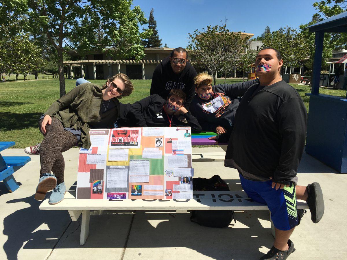 Love Evolution members showing solidarity on Day of Silence. (Jesus Alvarado/Signal)