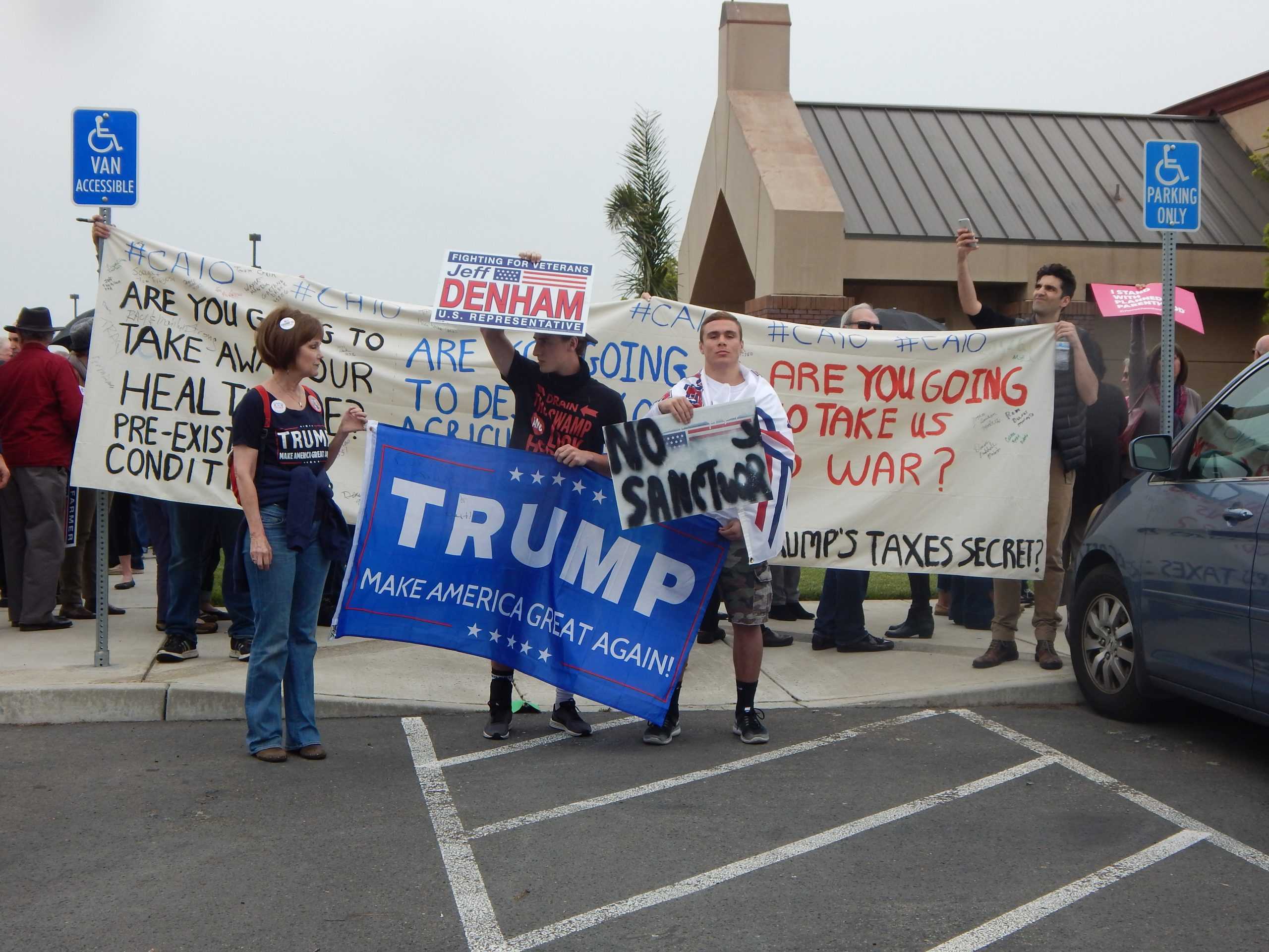 Town hall-style meeting with Jeff Denham draws diverse crowd