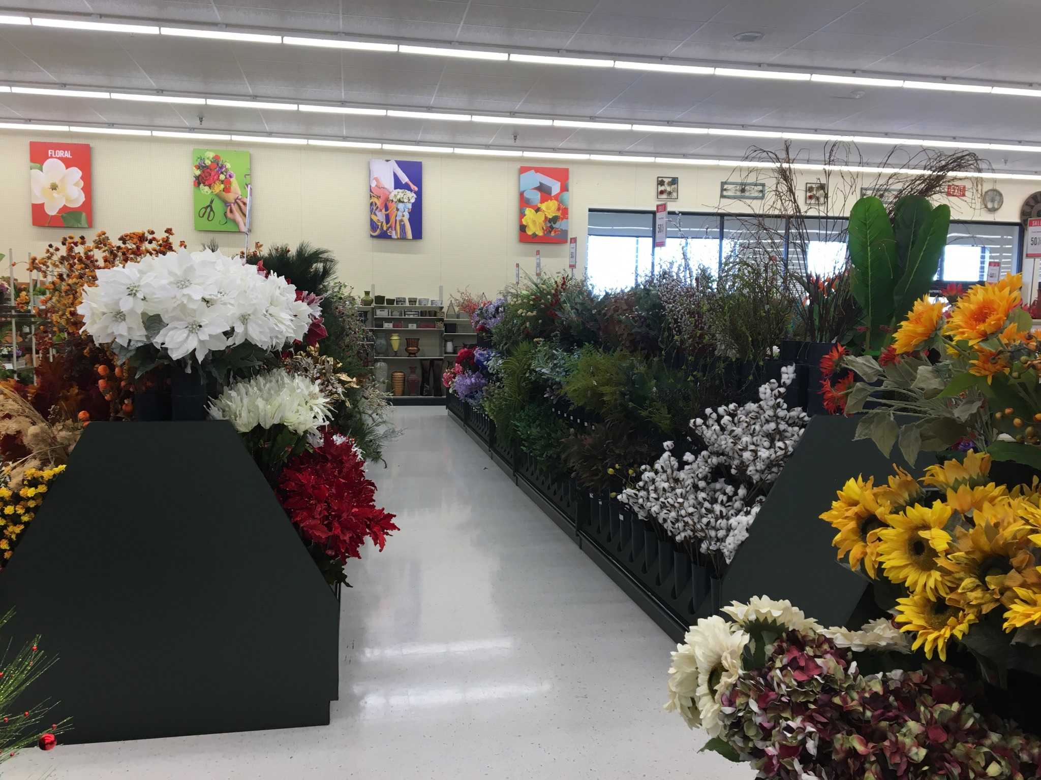 Hobby Lobby built in Turlock, supplies crafters