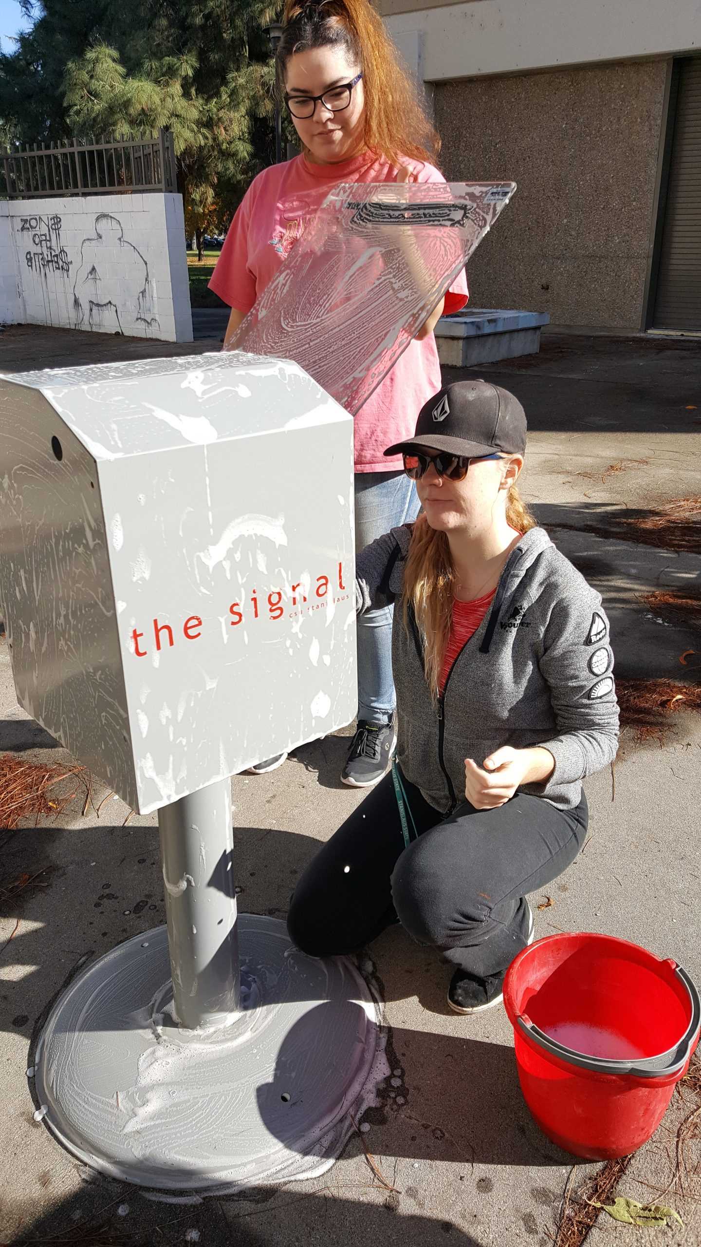 Art students redesign Signal kiosks