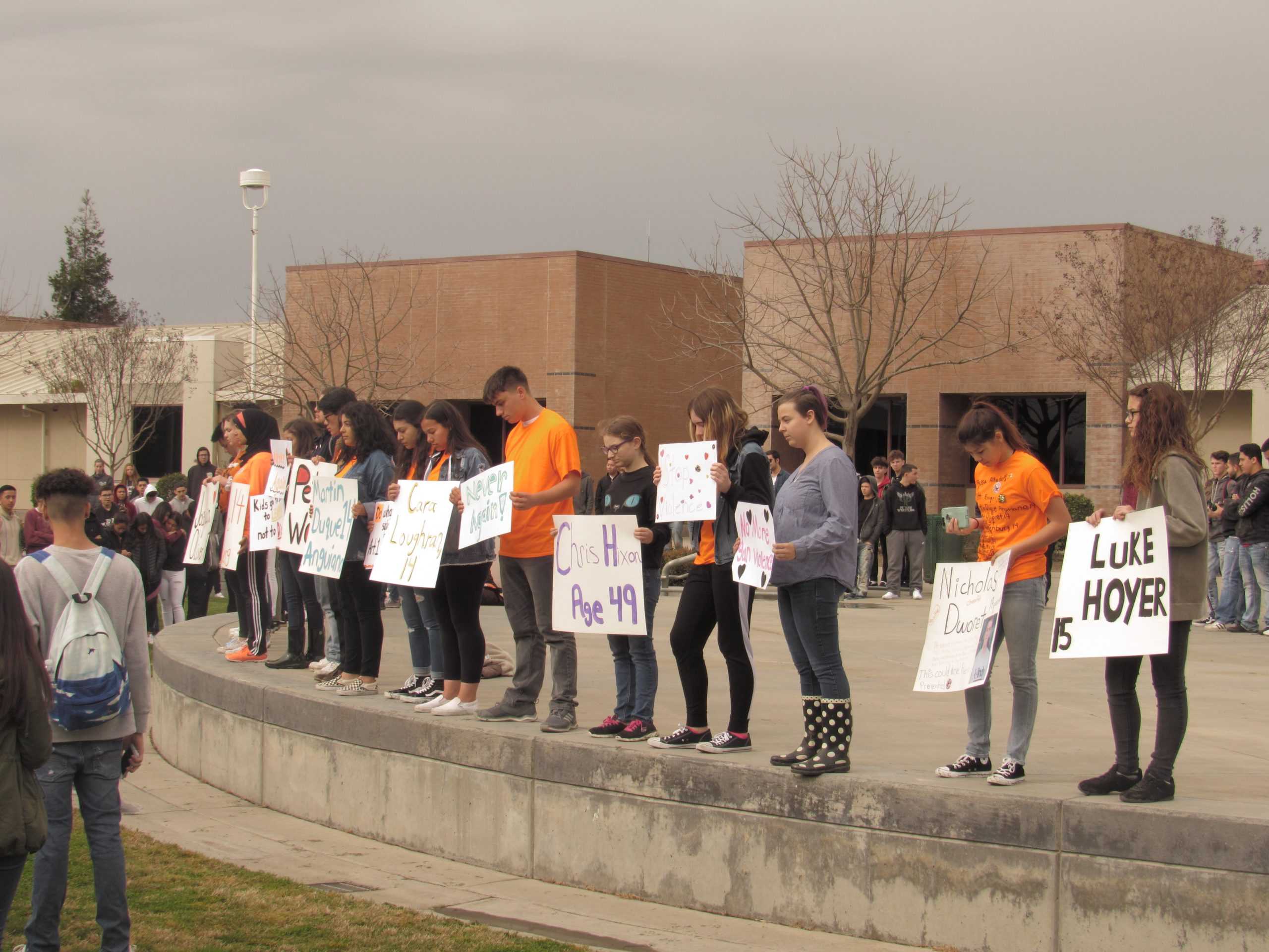 Students Participate in #NationalWalkoutDay to Protest Mass Shootings and Gun Violence