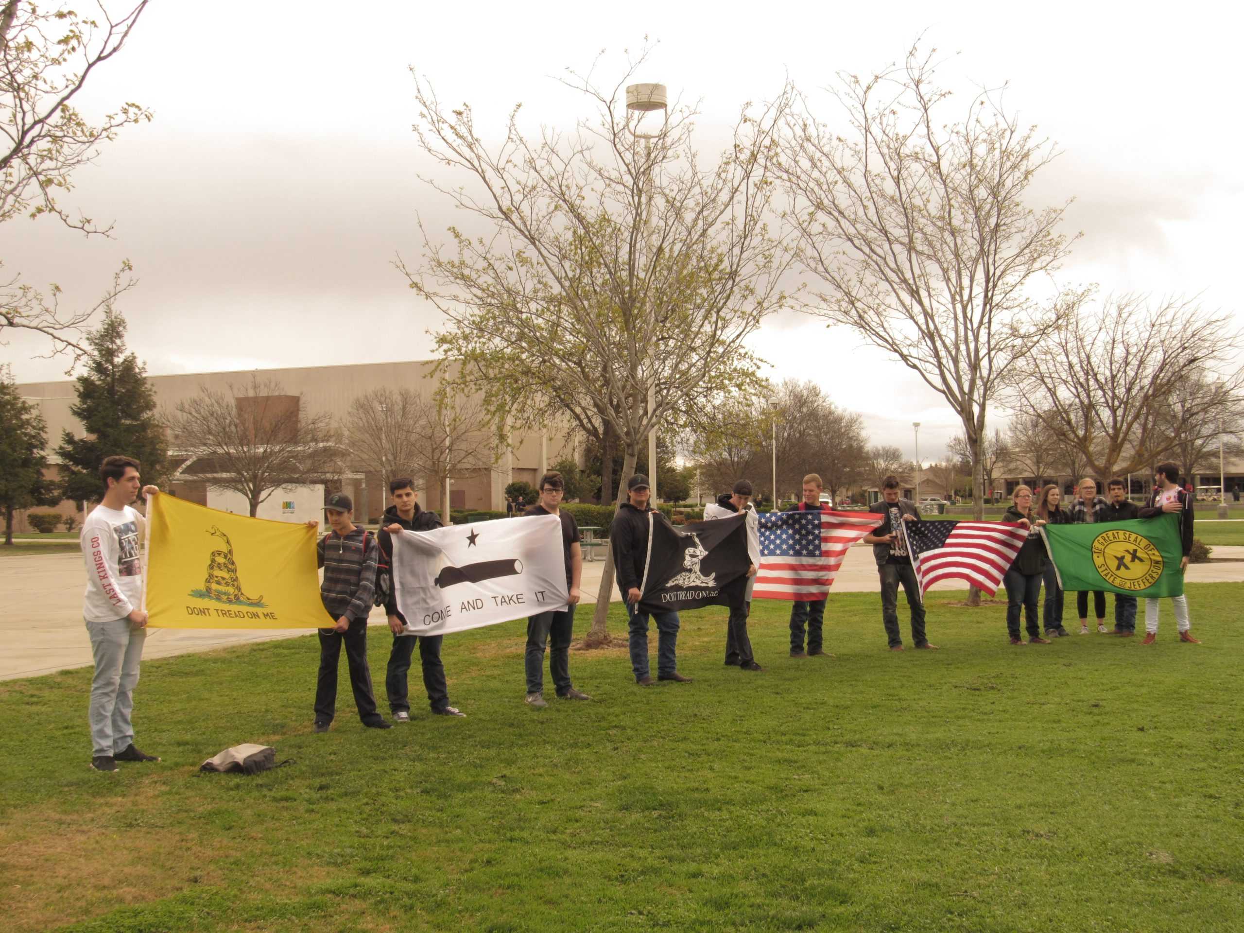 Students Participate in #NationalWalkoutDay to Protest Mass Shootings and Gun Violence