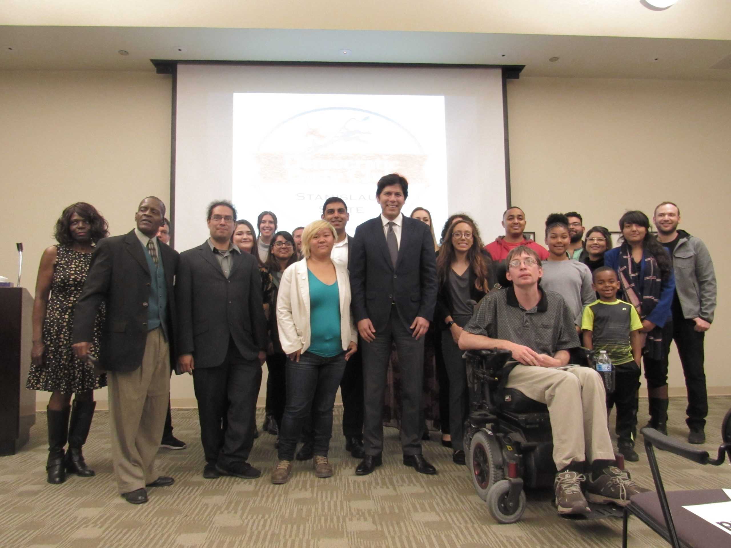 Democratic Party Club Welcomes California Senator De Leon