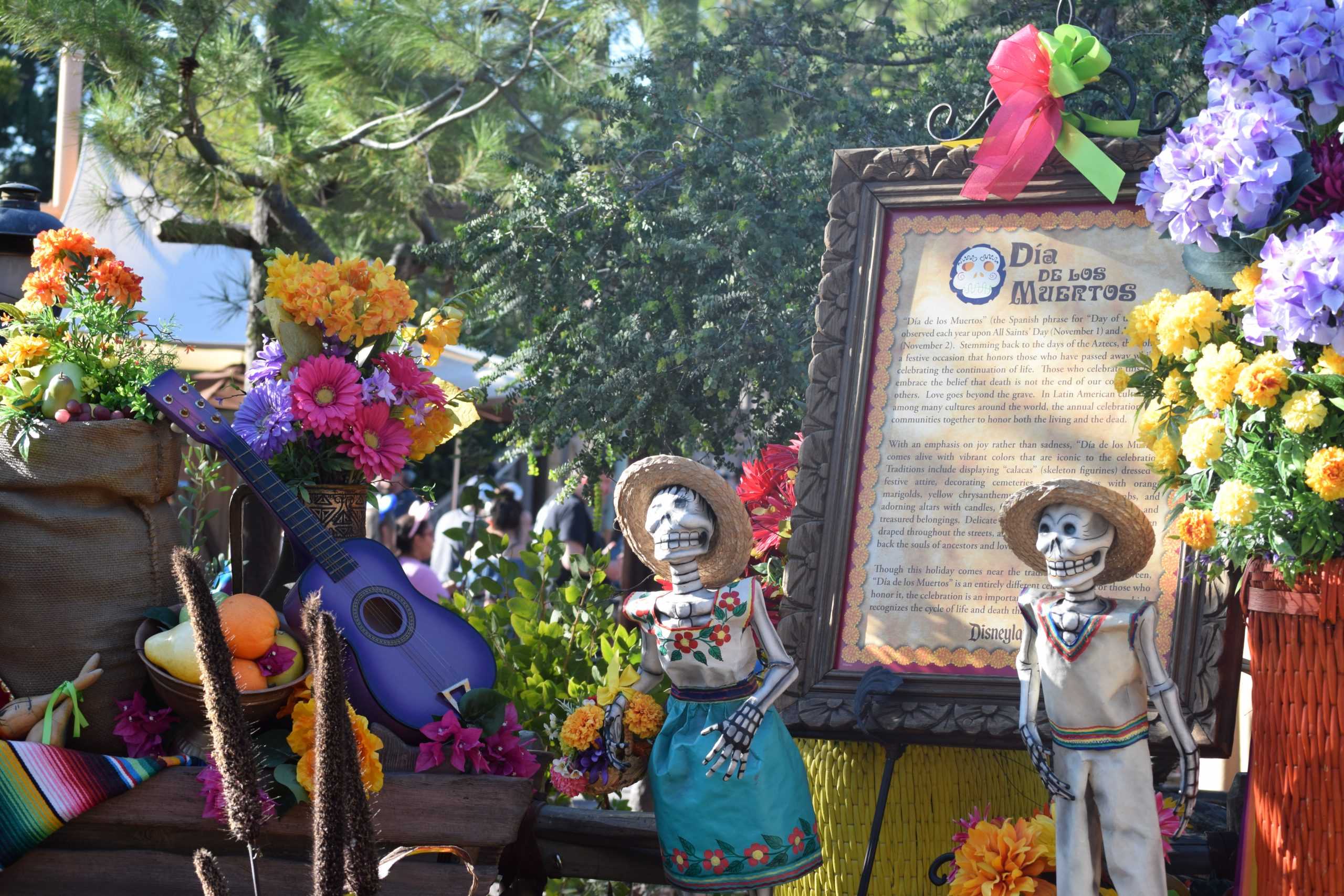 A Halloween Evening in Disneyland