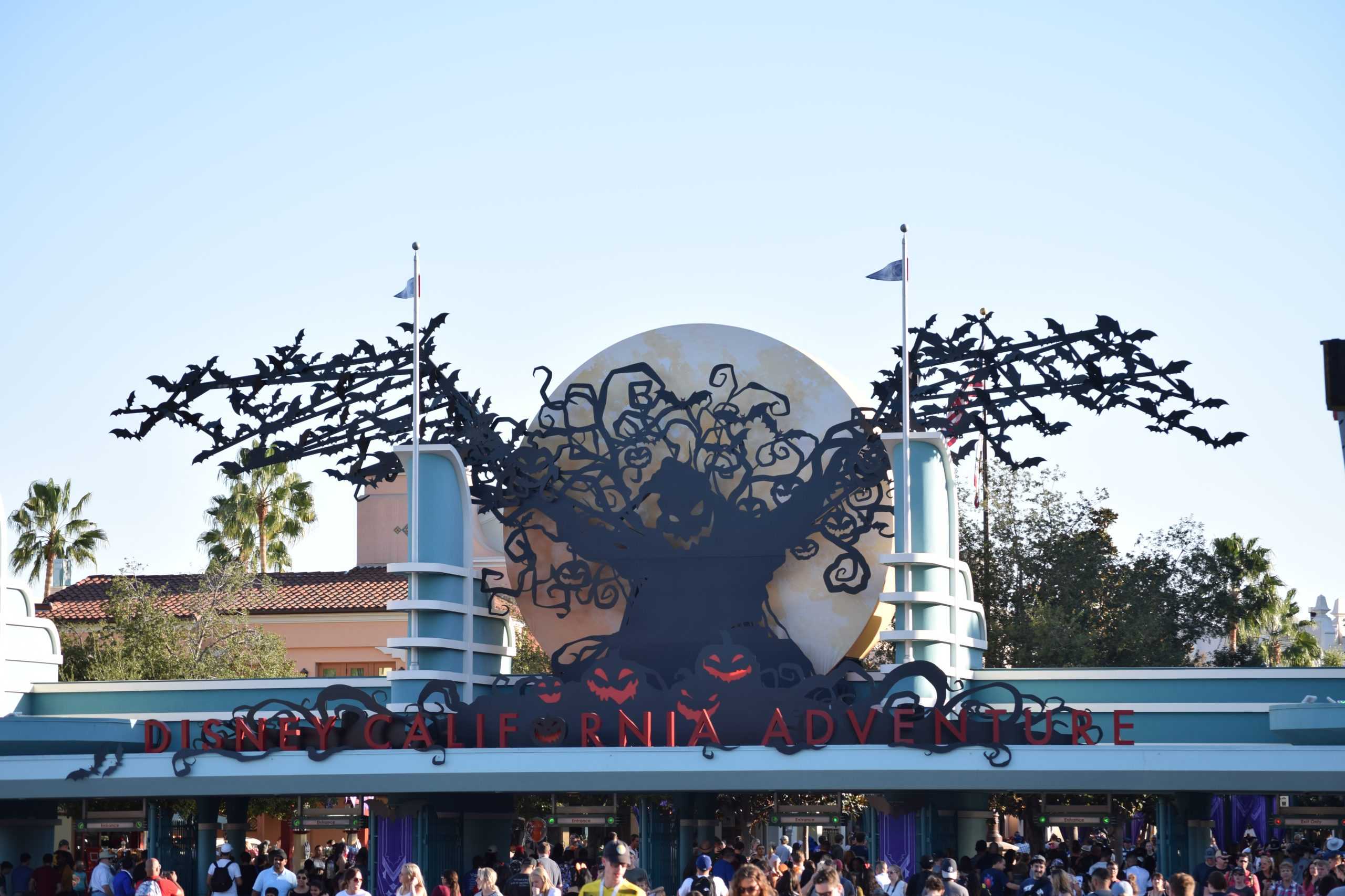 A Halloween Evening in Disneyland