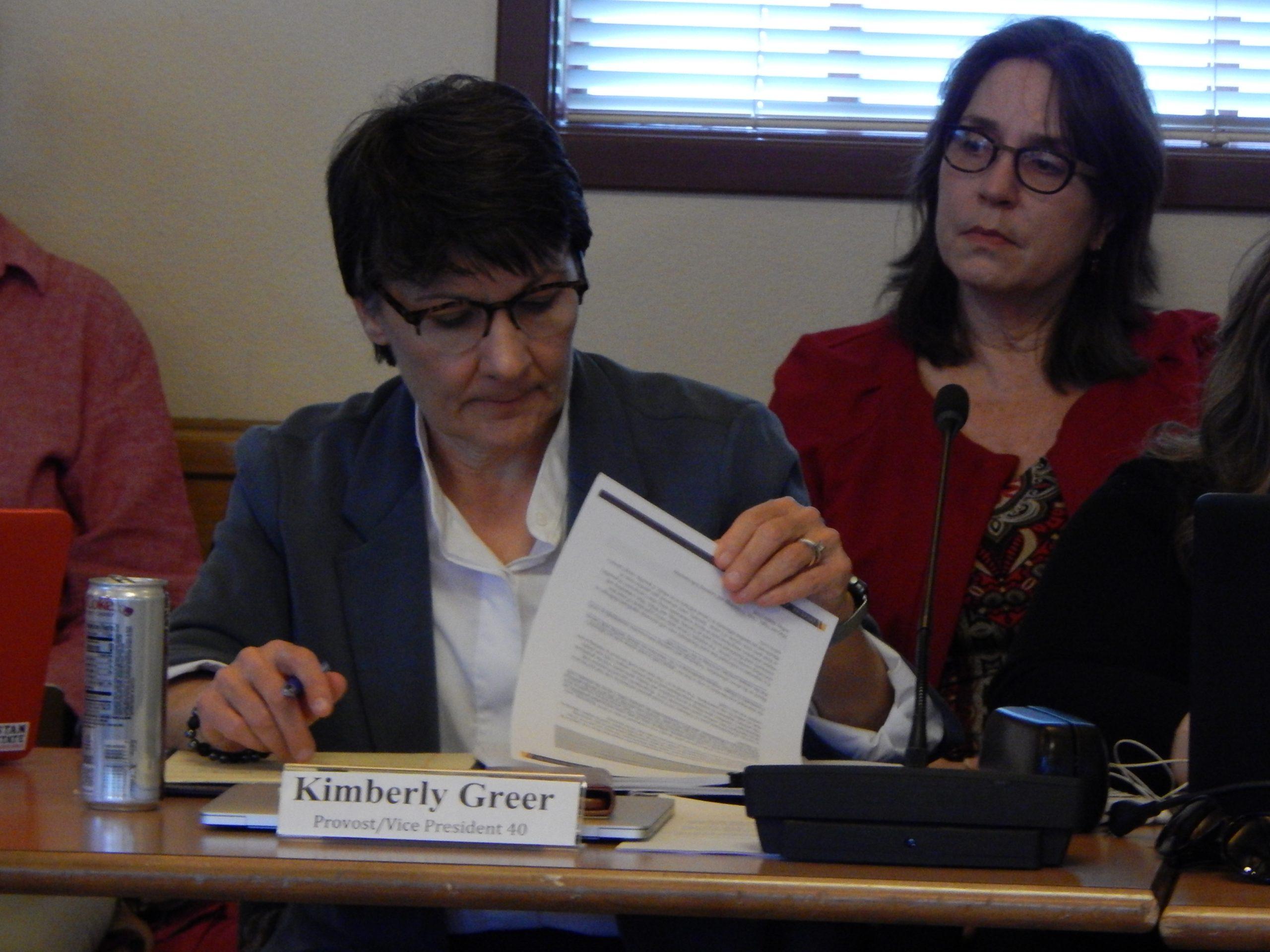 A Move Towards Canvas and New Grading Policies Discussed at Academic Senate