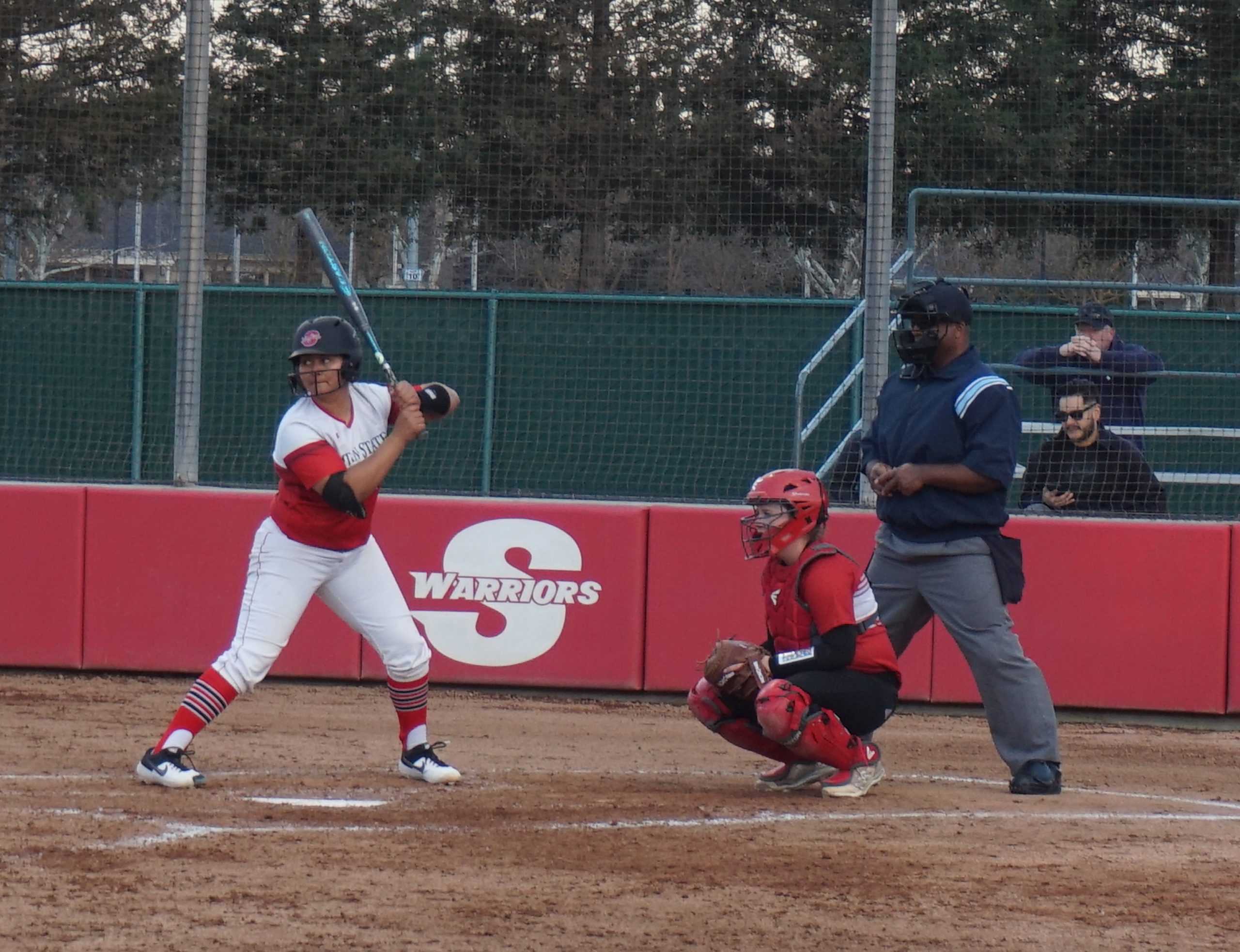 Warriors Softball Team Split Doubleheader against Academy of Art