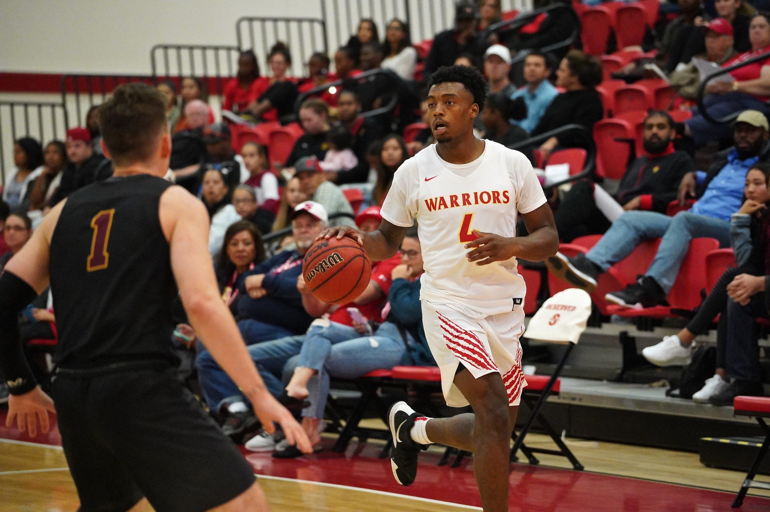 Men's Basketball Team's Four-Game Winning Streak Ends in a Disappointing Defeat