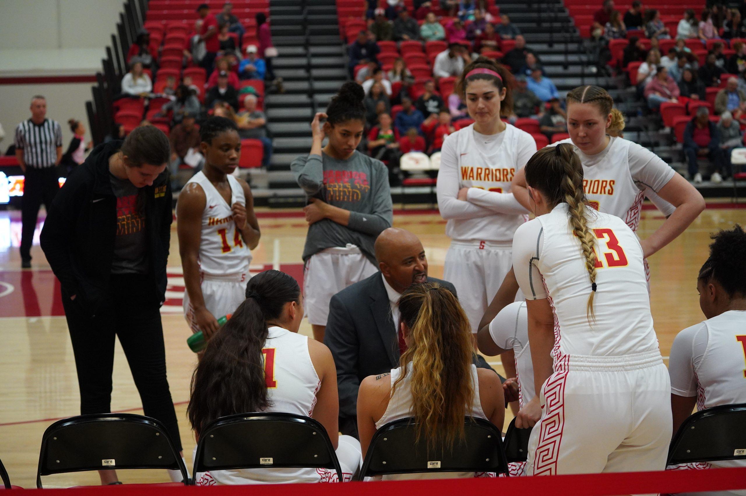 Women's Basketball Team Loses to Cal State LA Golden Eagles