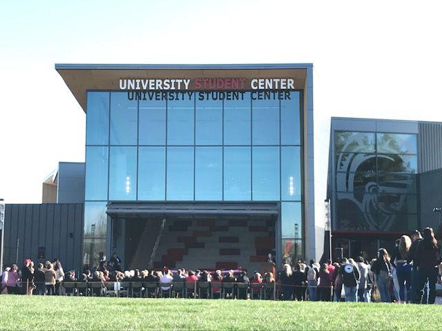 A crowd of people gathered to watch the grand opening of the new Stan State Student Center. (Signal photo/ Kerry Young)