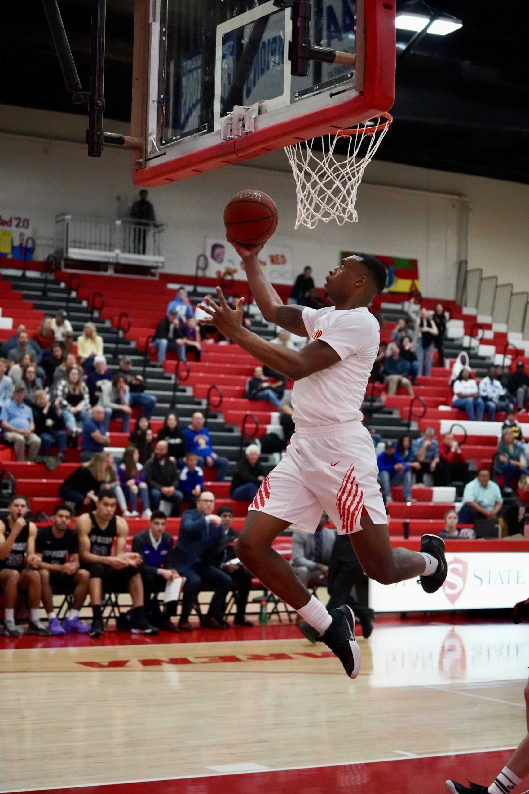 GALLERY: Both Warrior Basketball Teams Walk Away Winners on Saturday