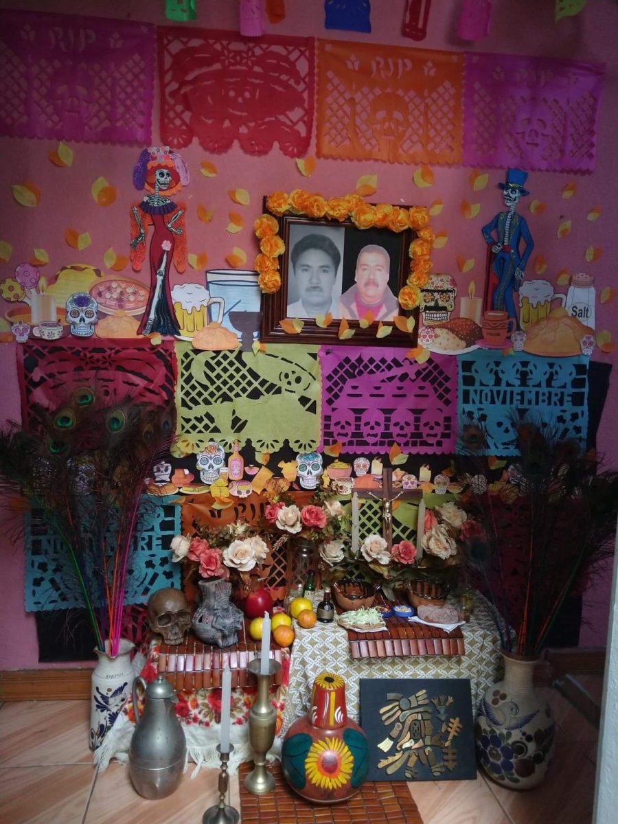 Altar en casa de Jocelyn Chávez, que reside en la Cuidad de México. Creditos a (Jocely Chávez). 