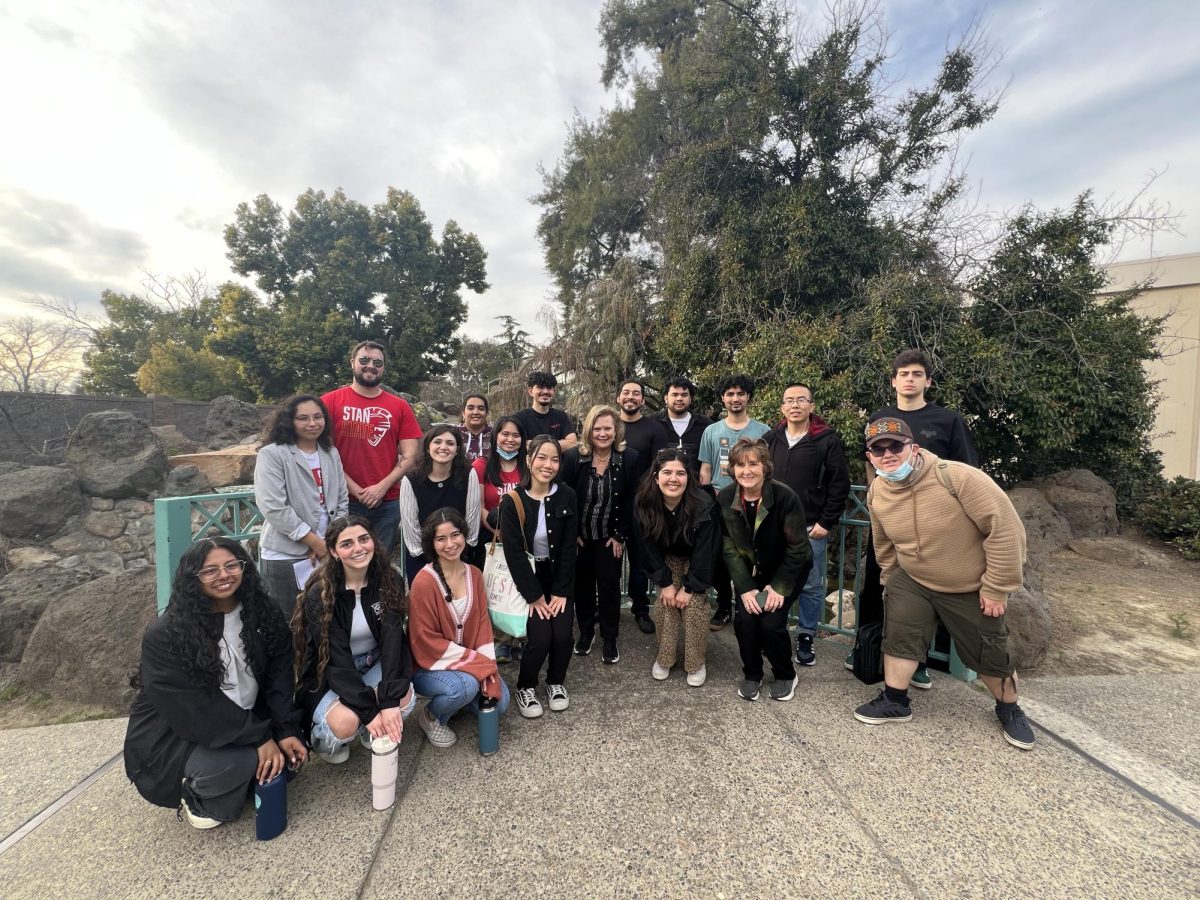 President Rios with the students and faculty who walked 2 miles together.