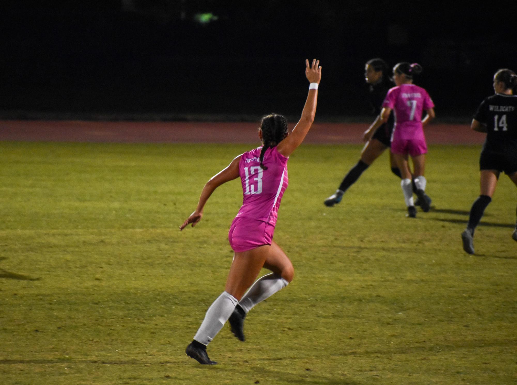 Warriors kick their way to victory