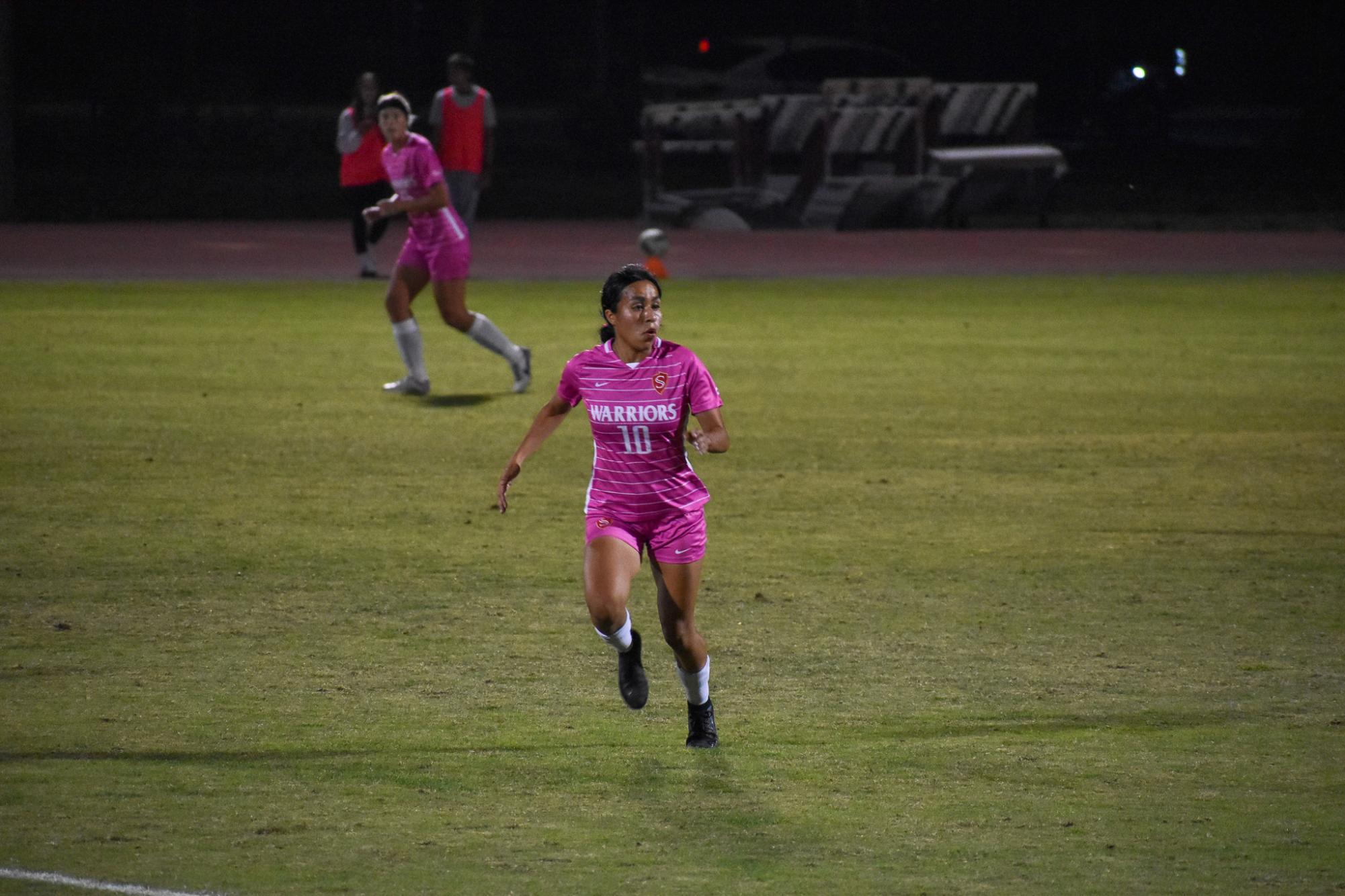 Warriors kick their way to victory