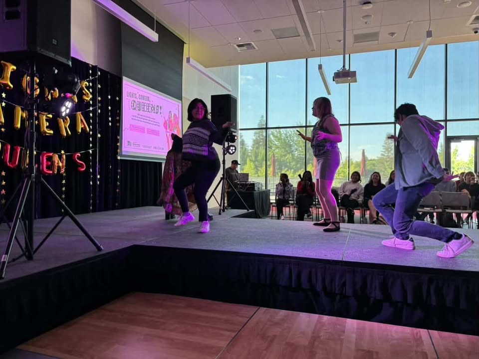 Drag Queens lip sync their way to students hearts